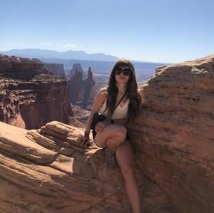 Meet your Posher, Carly